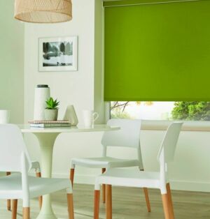 Рулонные шторы на кухню
